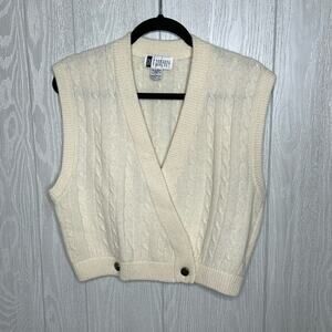 SK and Company‎ Cream Lambs wool and rabbit hair knit sweater vest size large